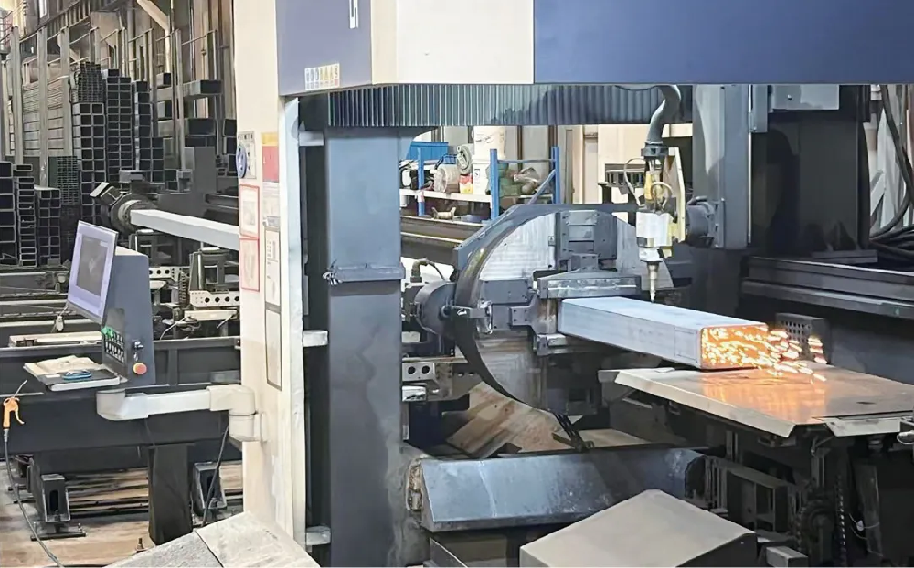 嘉興鼎實(shí)的技術(shù)與管理雙軌創(chuàng)新-《鈑金與制作》雜志2025年第7期